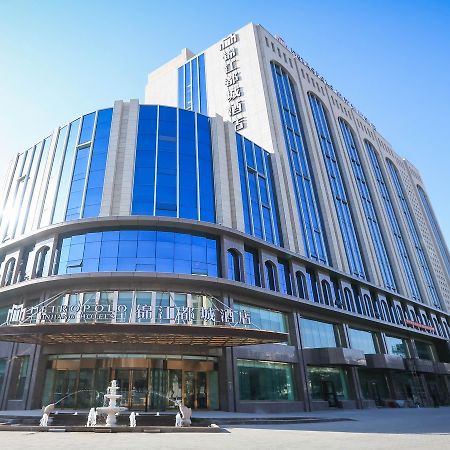 Metropolo Jin Jiang Hotels Turpan Administrative The Heart Of Pai ภายนอก รูปภาพ
