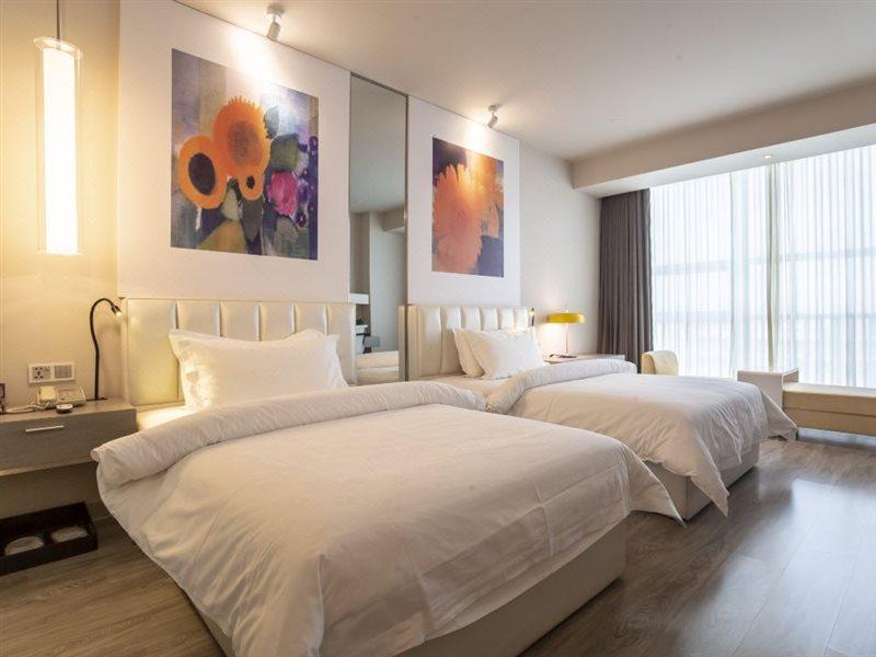 Metropolo Jin Jiang Hotels Turpan Administrative The Heart Of Pai ภายนอก รูปภาพ