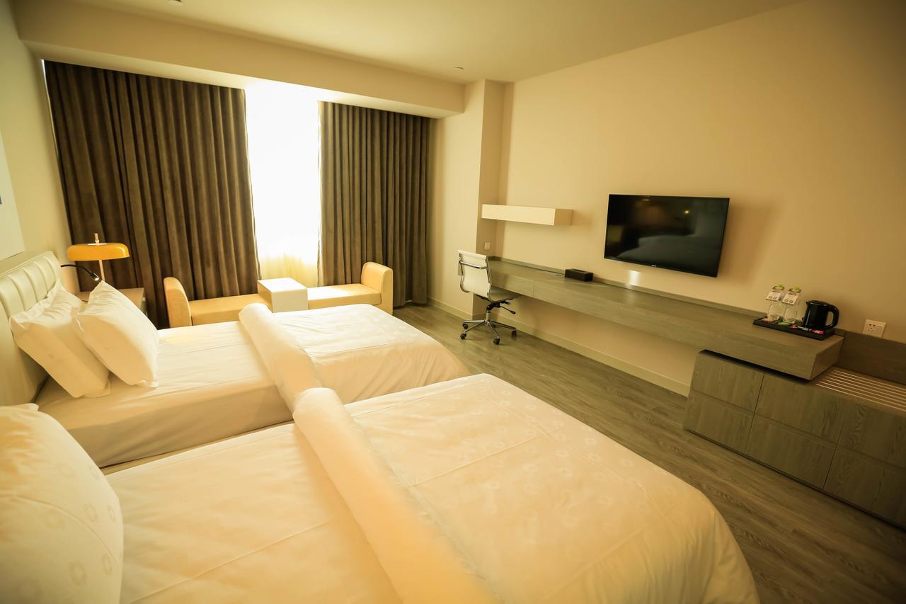 Metropolo Jin Jiang Hotels Turpan Administrative The Heart Of Pai ภายนอก รูปภาพ