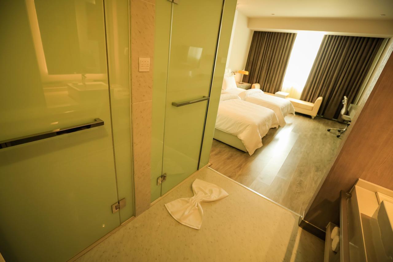 Metropolo Jin Jiang Hotels Turpan Administrative The Heart Of Pai ภายนอก รูปภาพ
